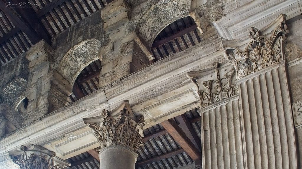 Pantheon di Agrippa, pronaos, corintio, Roma, Italia